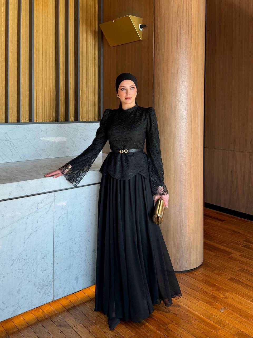Formal skirt suit