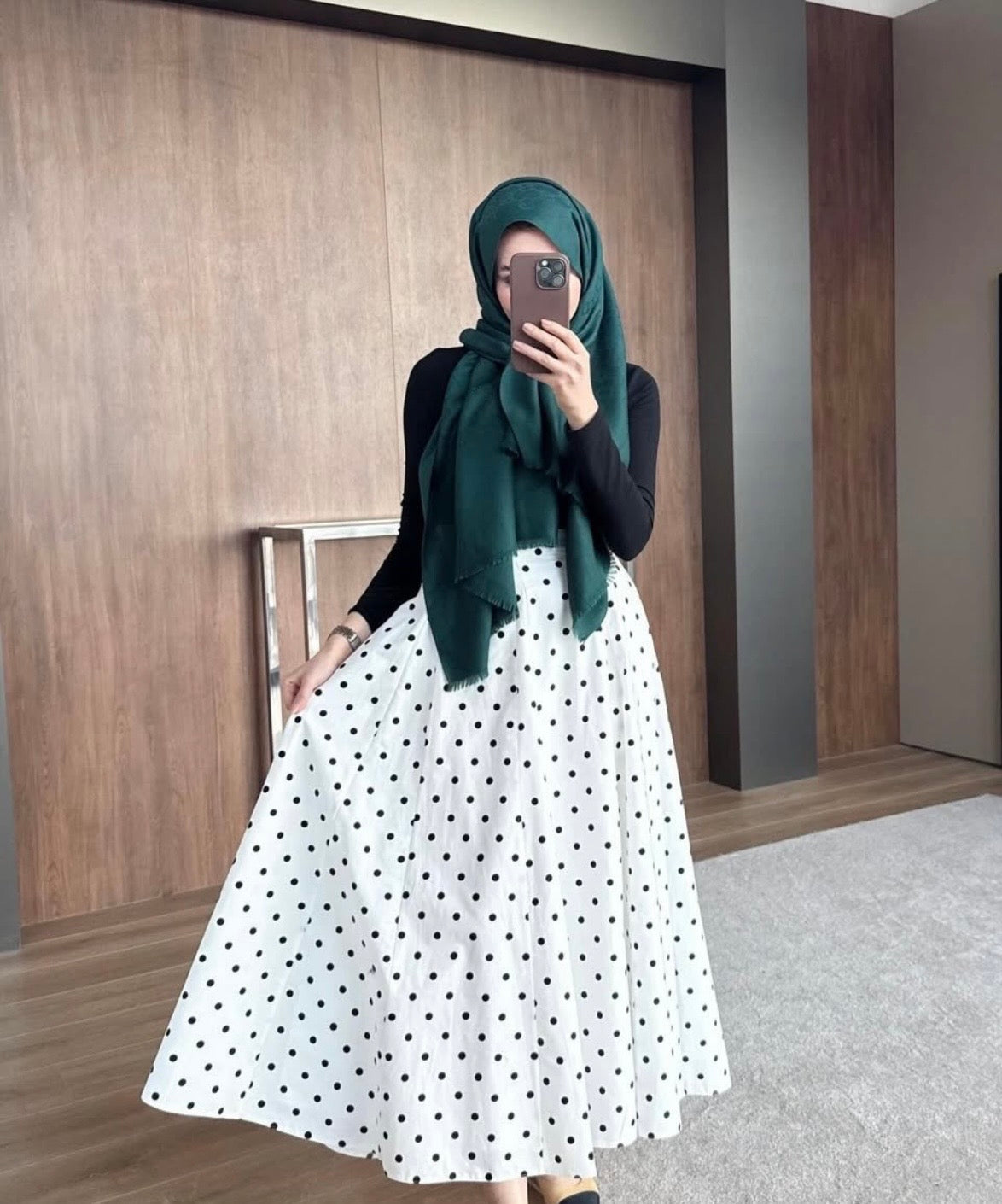 Spotted skirt