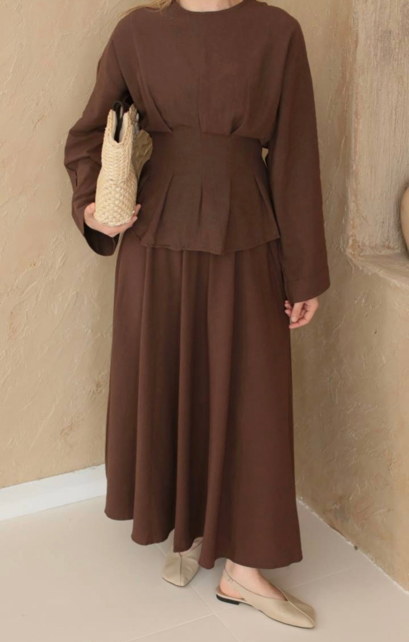 Kitan skirt suit