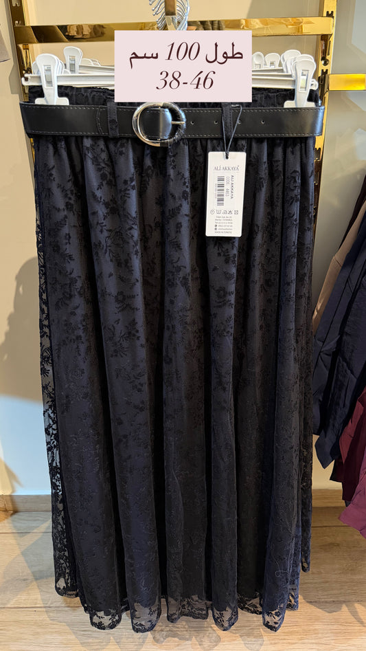 Lace skirt